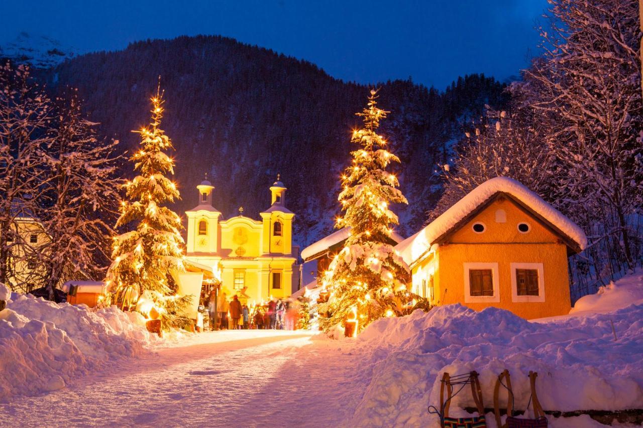 House of Hütter - Wachtelhof Hotel&Spa Maria Alm am Steinernen Meer Exterior foto